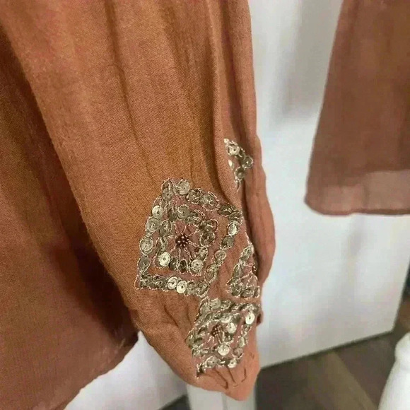 Love Sam sequined blouse - Picture 4 of 7